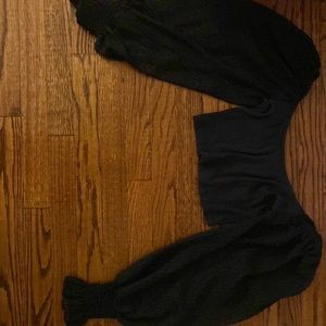 urban outfitters black cropped top